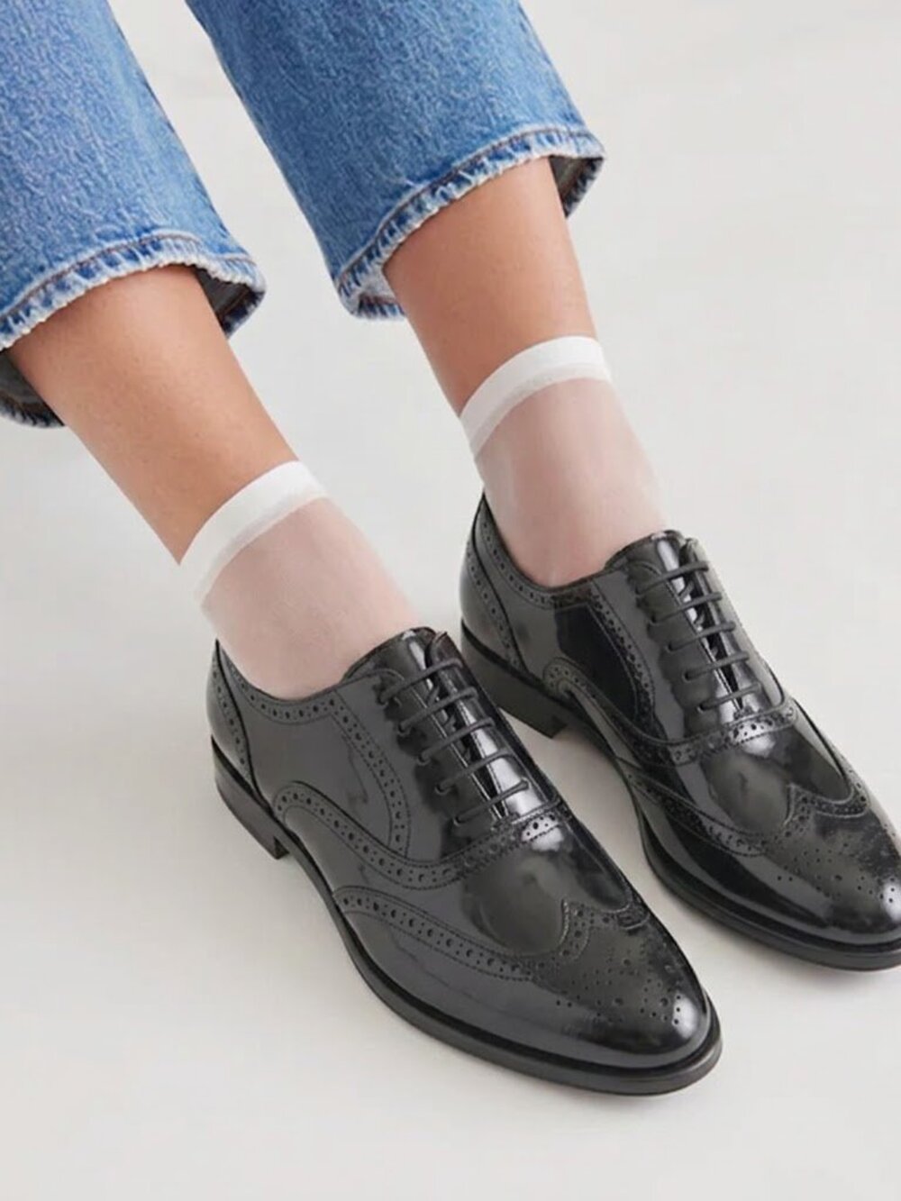 Salvatore Ferragamo Black Patent Leather Wingtip Oxfords Narrow 9.5AAA Women's